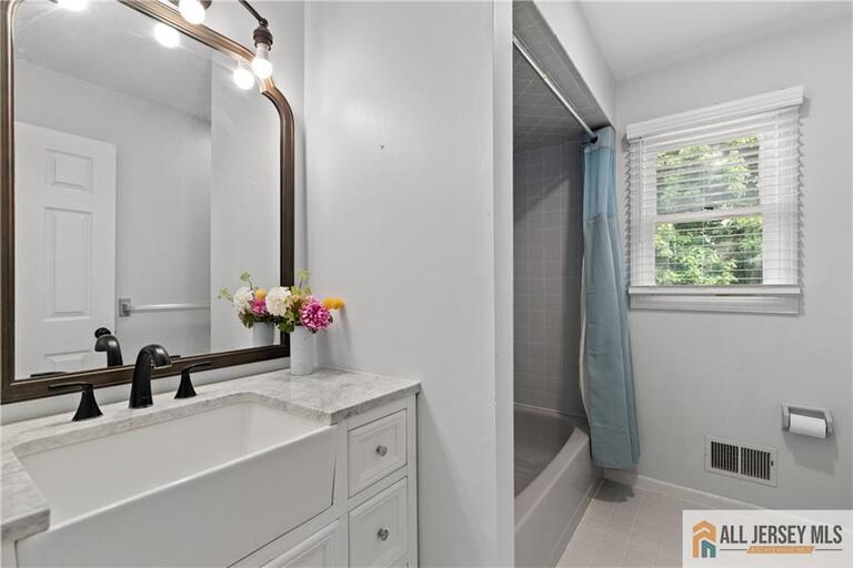 Photo 37 of 51 Diana Drive, South Plainfield NJ 07080, South Plainfield, NJ