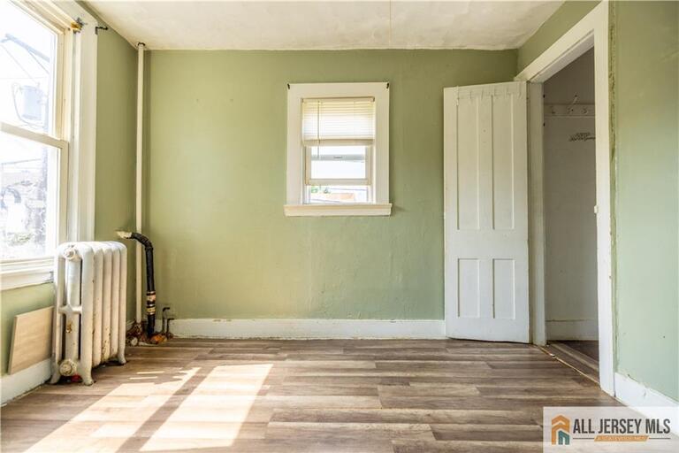 Photo 11 of 88 Hassart Street, New Brunswick NJ 08901, New Brunswick, NJ