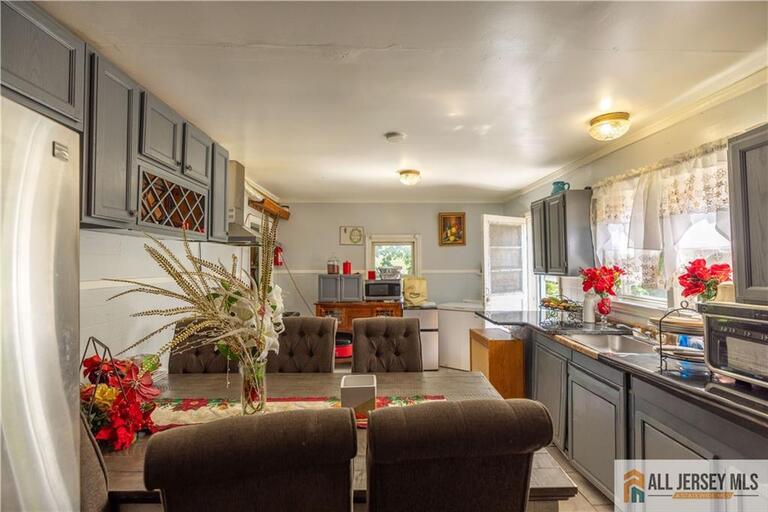 Photo 6 of 88 Hassart Street, New Brunswick NJ 08901, New Brunswick, NJ