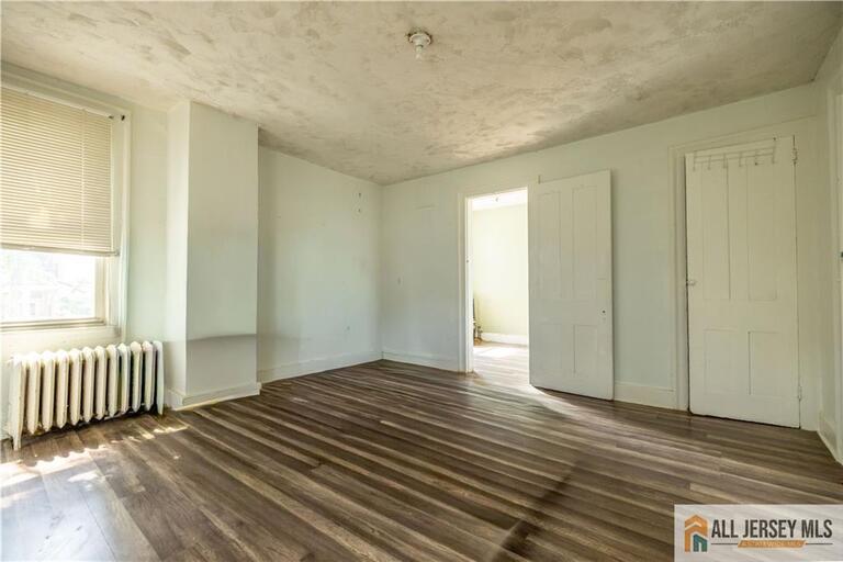Photo 12 of 88 Hassart Street, New Brunswick NJ 08901, New Brunswick, NJ