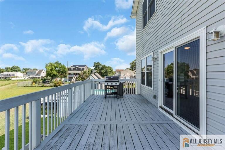 Photo 43 of 507 Edmunds Avenue, Union Beach NJ 07735, Union Beach, NJ