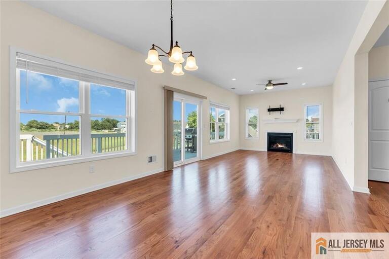 Photo 9 of 507 Edmunds Avenue, Union Beach NJ 07735, Union Beach, NJ