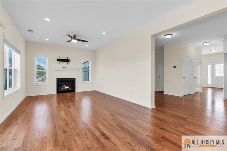 Photo 13 of 507 Edmunds Avenue, Union Beach NJ 07735, Union Beach, NJ