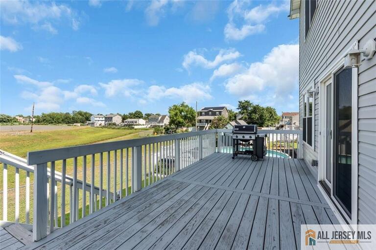 Photo 44 of 507 Edmunds Avenue, Union Beach NJ 07735, Union Beach, NJ