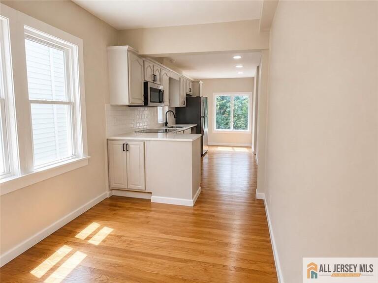Photo 3 of 52 Park Avenue, Flemington NJ 08822, Flemington, NJ