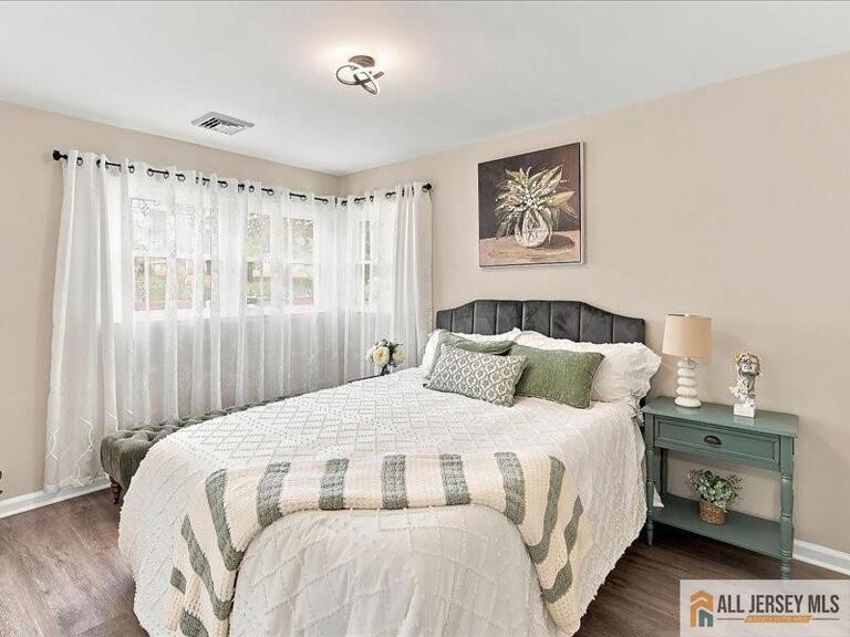 Photo 21 of 13 Glencourt Avenue, Edison NJ 08837, Edison, NJ