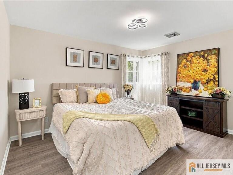Photo 19 of 13 Glencourt Avenue, Edison NJ 08837, Edison, NJ