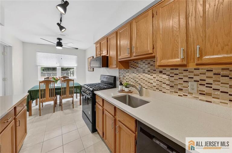 Photo 15 of 18 Estate Road, Hillsborough NJ 08844, Hillsborough, NJ