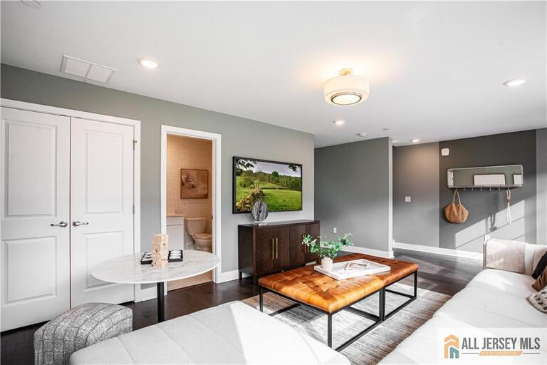 Photo 3 of 116 Earl Hubbard Drive, Hopewell Twp NJ 08560, Hopewell Twp, NJ