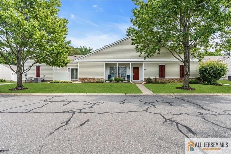 Photo 4 of 446 Bluebird Drive # 446, Monroe NJ 08831, Monroe, NJ
