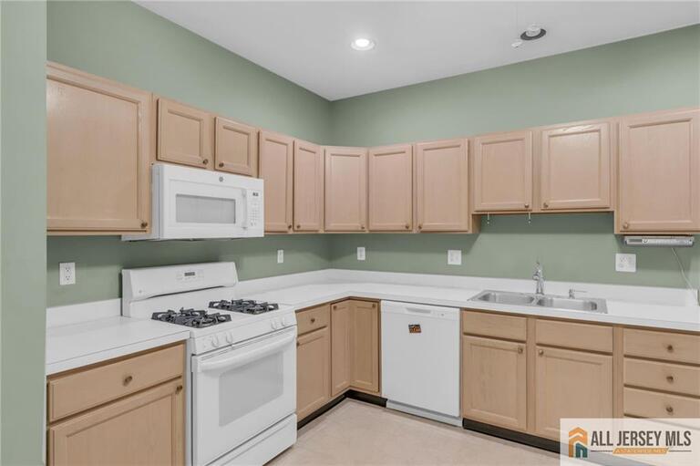 Photo 17 of 446 Bluebird Drive # 446, Monroe NJ 08831, Monroe, NJ