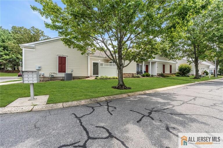 Photo 5 of 446 Bluebird Drive # 446, Monroe NJ 08831, Monroe, NJ