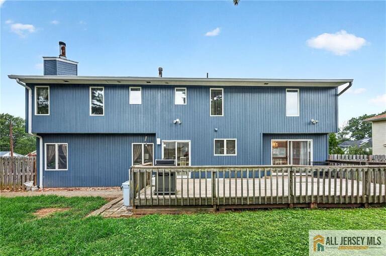 Photo 29 of 121 W Hill Road, Colonia NJ 07067, Colonia, NJ
