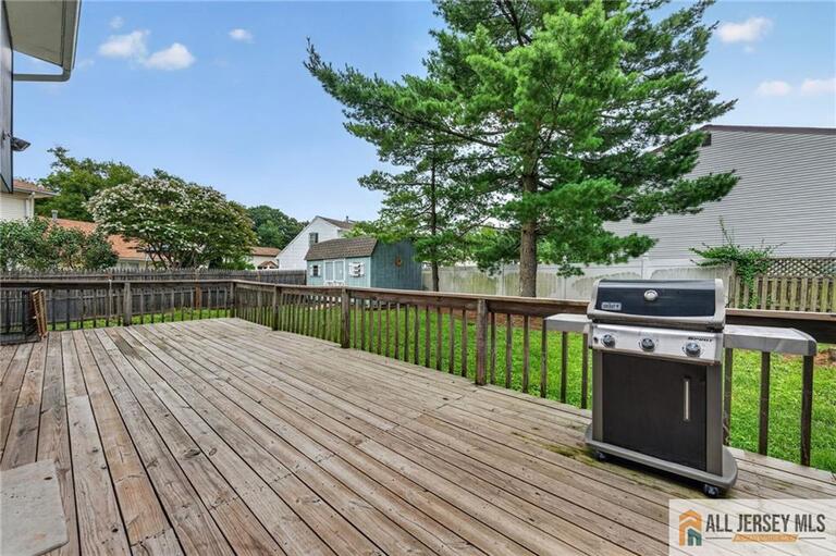 Photo 27 of 121 W Hill Road, Colonia NJ 07067, Colonia, NJ