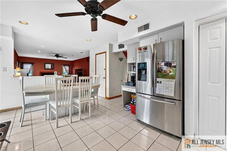 Photo 9 of 121 W Hill Road, Colonia NJ 07067, Colonia, NJ
