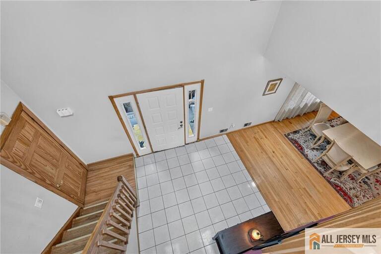 Photo 4 of 121 W Hill Road, Colonia NJ 07067, Colonia, NJ