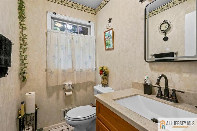 Photo 11 of 360 Sherman Road, North Brunswick NJ 08902, North Brunswick, NJ