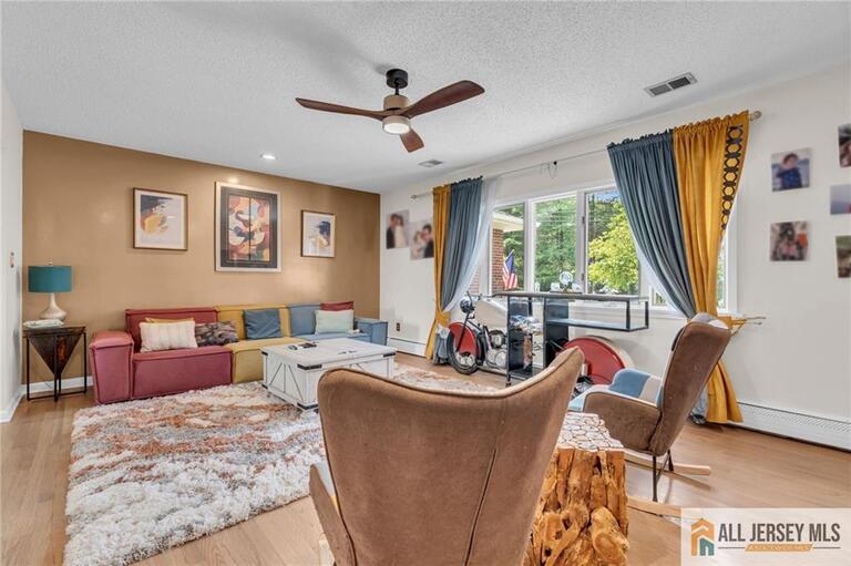 Photo 7 of 158 Hardenburg Lane, East Brunswick NJ 08816, East Brunswick, NJ