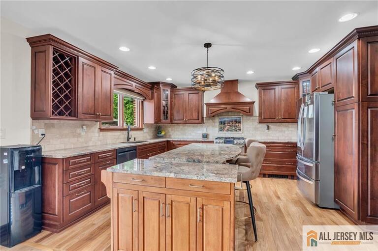 Photo 17 of 158 Hardenburg Lane, East Brunswick NJ 08816, East Brunswick, NJ