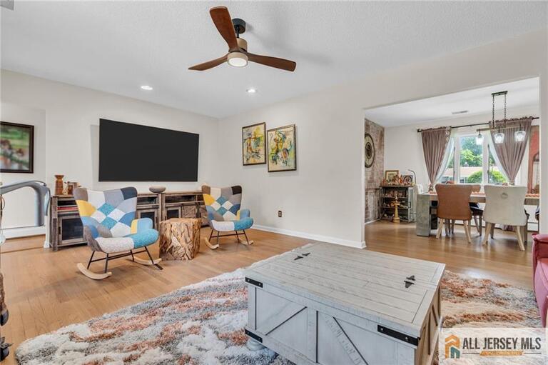 Photo 9 of 158 Hardenburg Lane, East Brunswick NJ 08816, East Brunswick, NJ