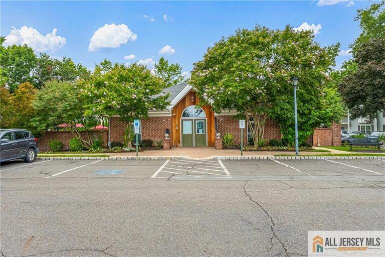 Photo 3 of 417 Northam Drive, North Brunswick NJ 08902, North Brunswick, NJ