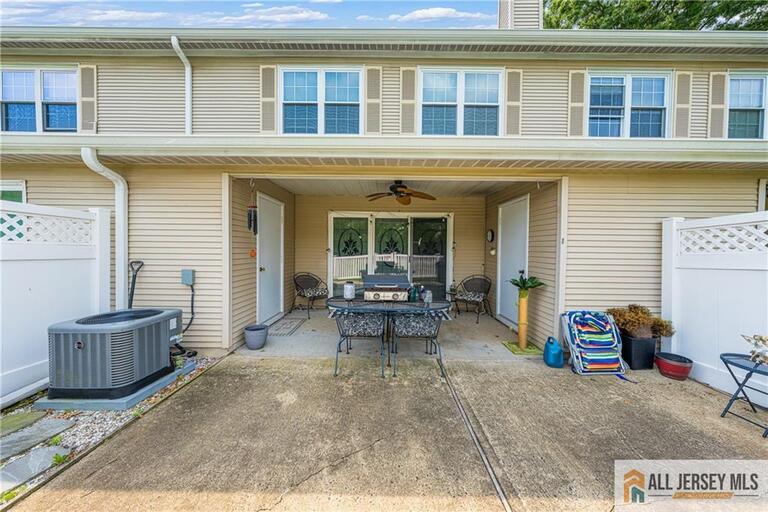 Photo 9 of 417 Northam Drive, North Brunswick NJ 08902, North Brunswick, NJ