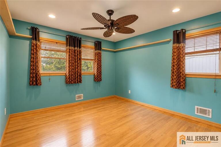 Photo 17 of 14 Harmon Road, Edison NJ 08837, Edison, NJ