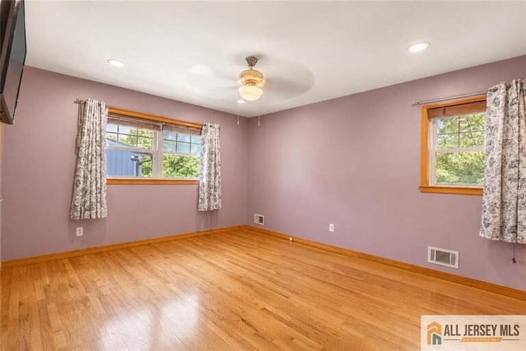 Photo 15 of 14 Harmon Road, Edison NJ 08837, Edison, NJ