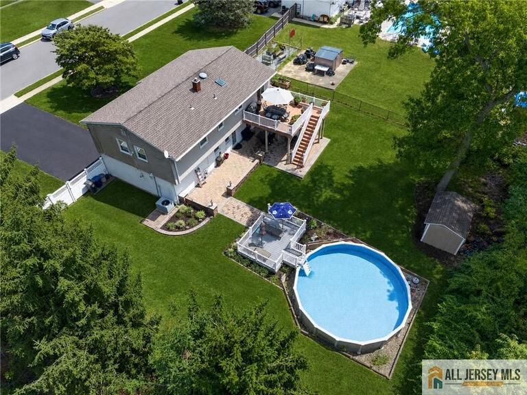 Photo 30 of 104 Pinewood Road, Howell NJ 07731, Howell, NJ