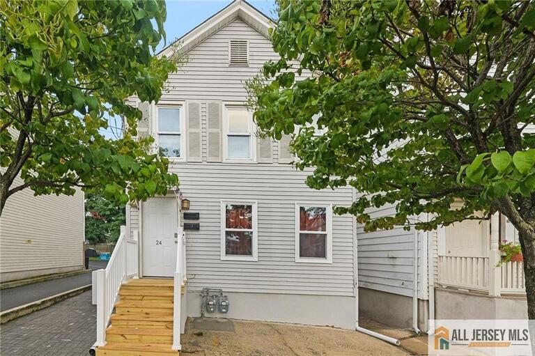 Photo 2 of 24 Welton Street, New Brunswick NJ 08901, New Brunswick, NJ