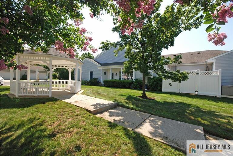 Photo 2 of 654 Bluebird Drive # 654, Monroe NJ 08831, Monroe, NJ