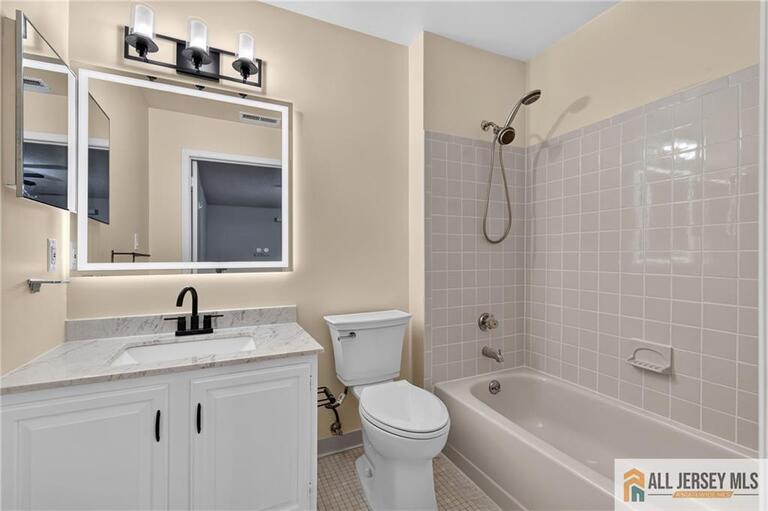 Photo 10 of 2204 Aspen Drive, Plainsboro NJ 08536, Plainsboro, NJ