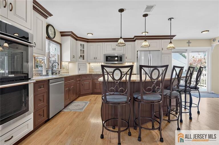 Photo 38 of 112 Tunison Road, New Brunswick NJ 08901, New Brunswick, NJ