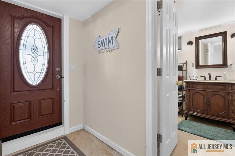 Photo 49 of 112 Tunison Road, New Brunswick NJ 08901, New Brunswick, NJ
