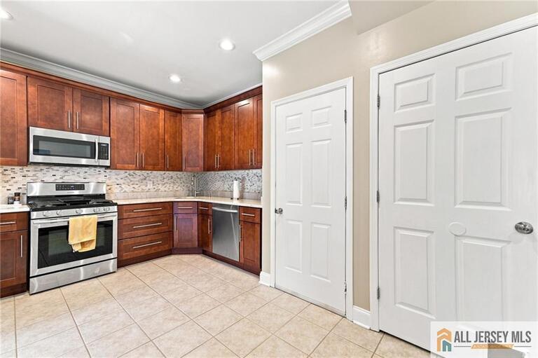 Photo 9 of 26 E Burgess Drive # 26, Piscataway NJ 08854, Piscataway, NJ