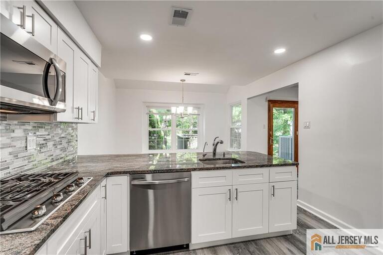 Photo 17 of 130 Winchester Way, Franklin NJ 08873, Franklin, NJ