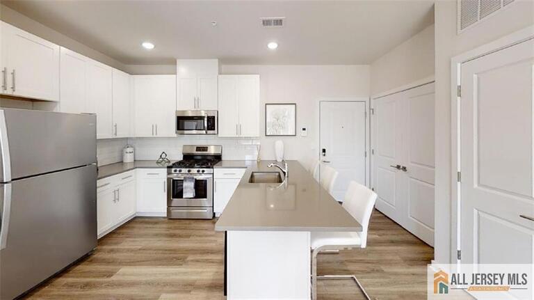 Photo 8 of 19 Stelton Road, Piscataway NJ 08854, Piscataway, NJ