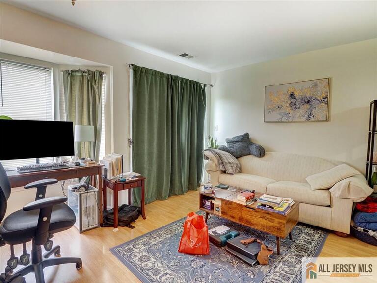 Photo 11 of 130 Longfield Court # 130, East Brunswick NJ 08816, East Brunswick, NJ