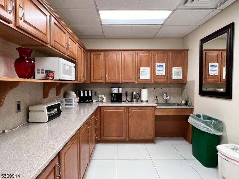 Property listing MLS 3923434 photo 4