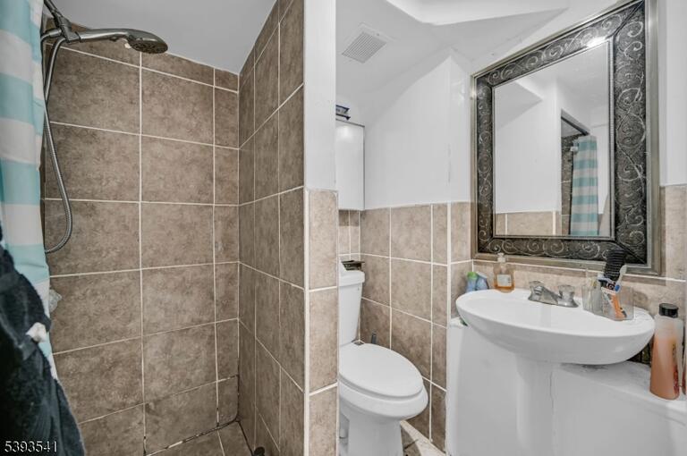 Property listing MLS 3997204 photo 15
