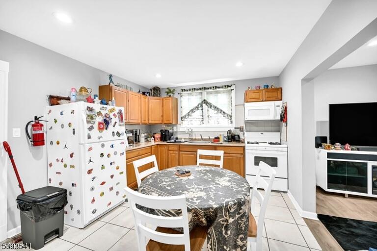 Property listing MLS 3997204 photo 8