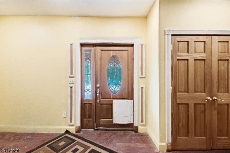 Property listing MLS 4010735 photo 11