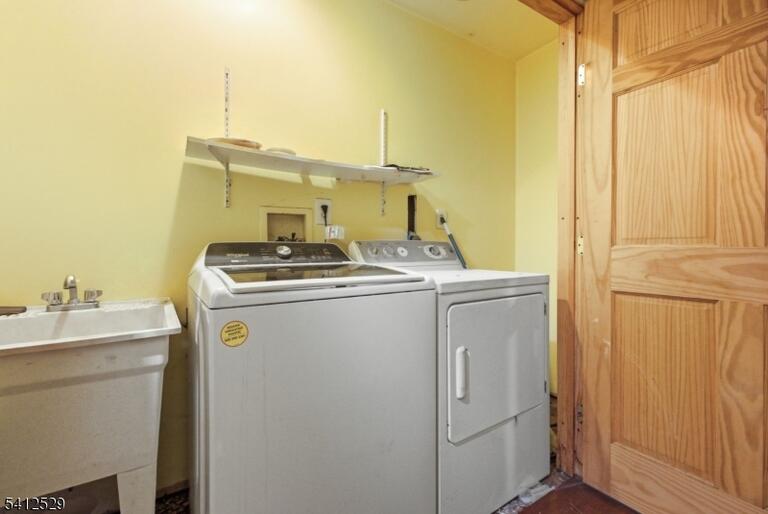 Property listing MLS 4010735 photo 36