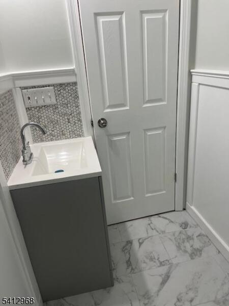 Property listing MLS 4011002 photo 11