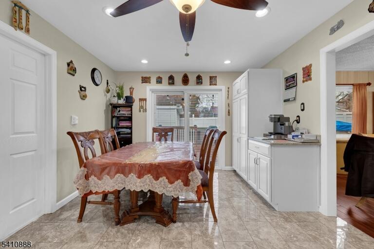 Property listing MLS 4011021 photo 16