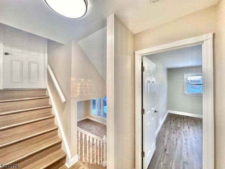 Property listing MLS 4012020 photo 17