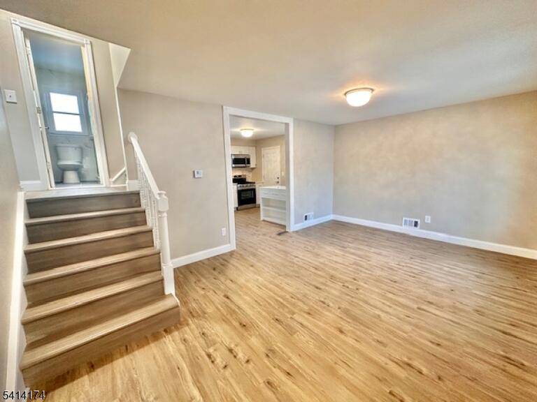 Property listing MLS 4012020 photo 6