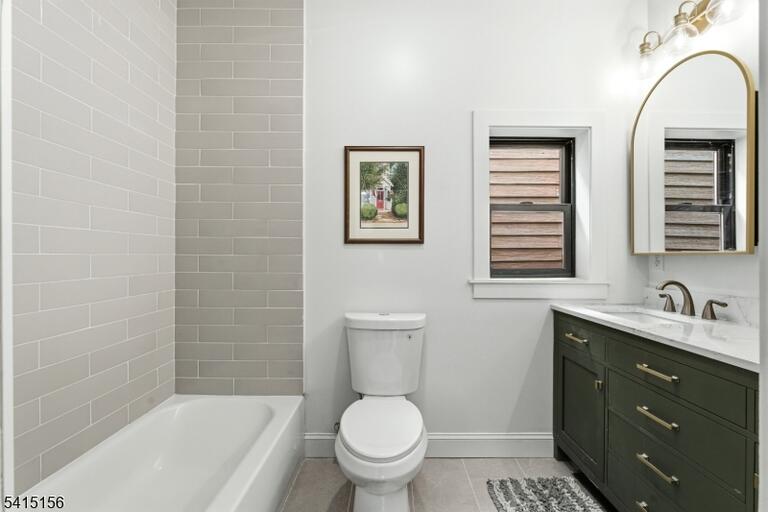 Property listing MLS 4012857 photo 28