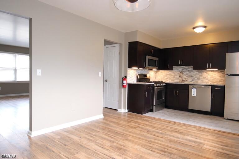 image-4020467-7.jpeg