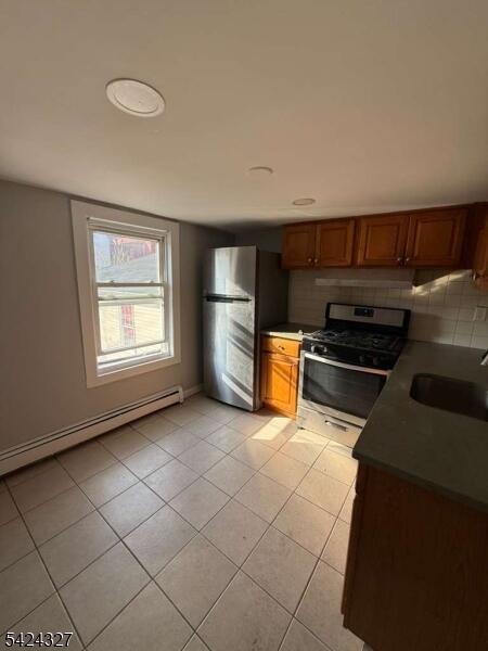 Property listing MLS 4020647 photo 2
